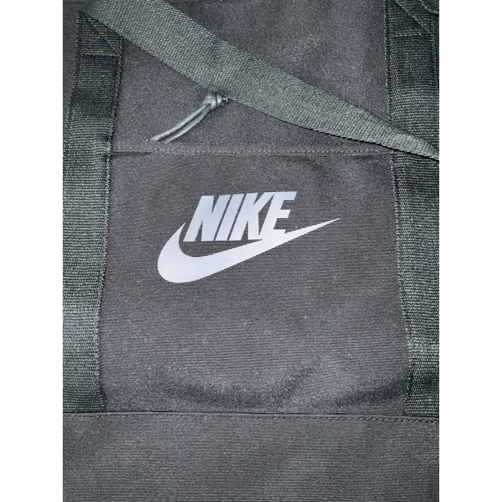 Nike Utility Sportswear Gym Beach Travel Duffel Tote Bag PB0362-010 Vinyl Inside